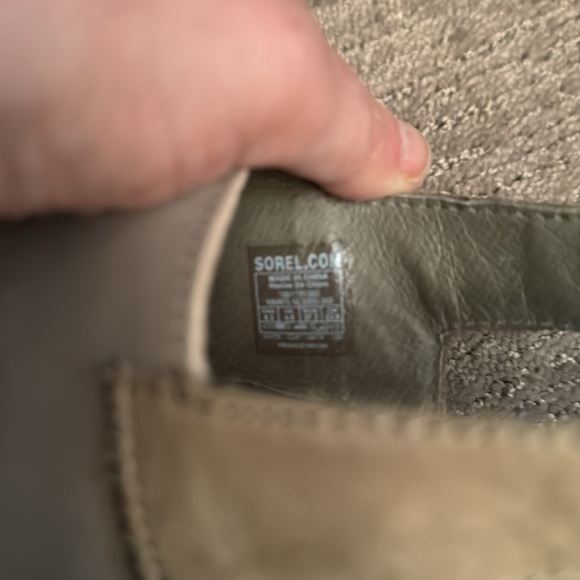 Super comfortable Sorel khaki wedges. Size 6.5 - Picture 5 of 5